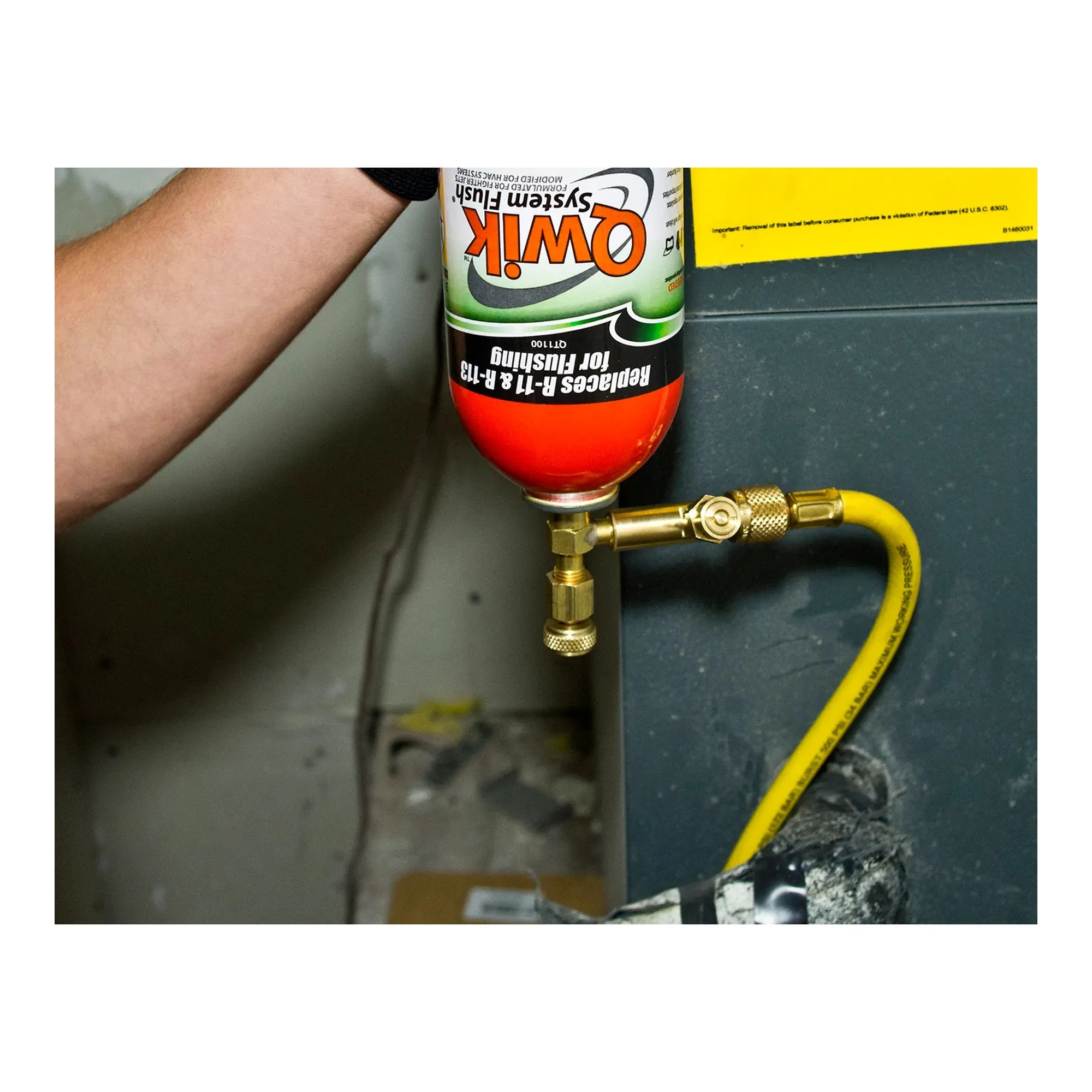 2 lb aerosol container of refrigeration line set flush cleaner