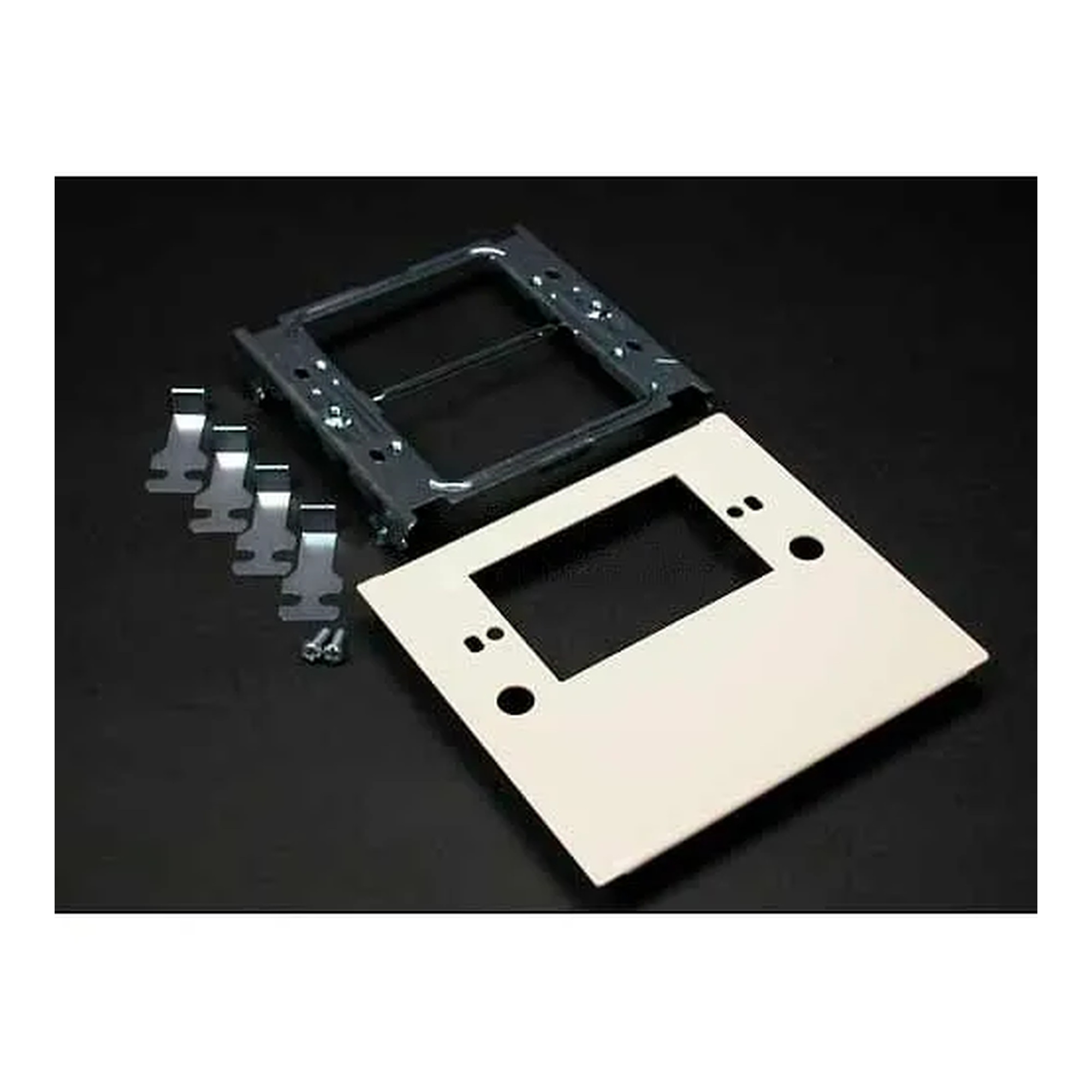 One-Gang Device Plate Fitting, Ivory