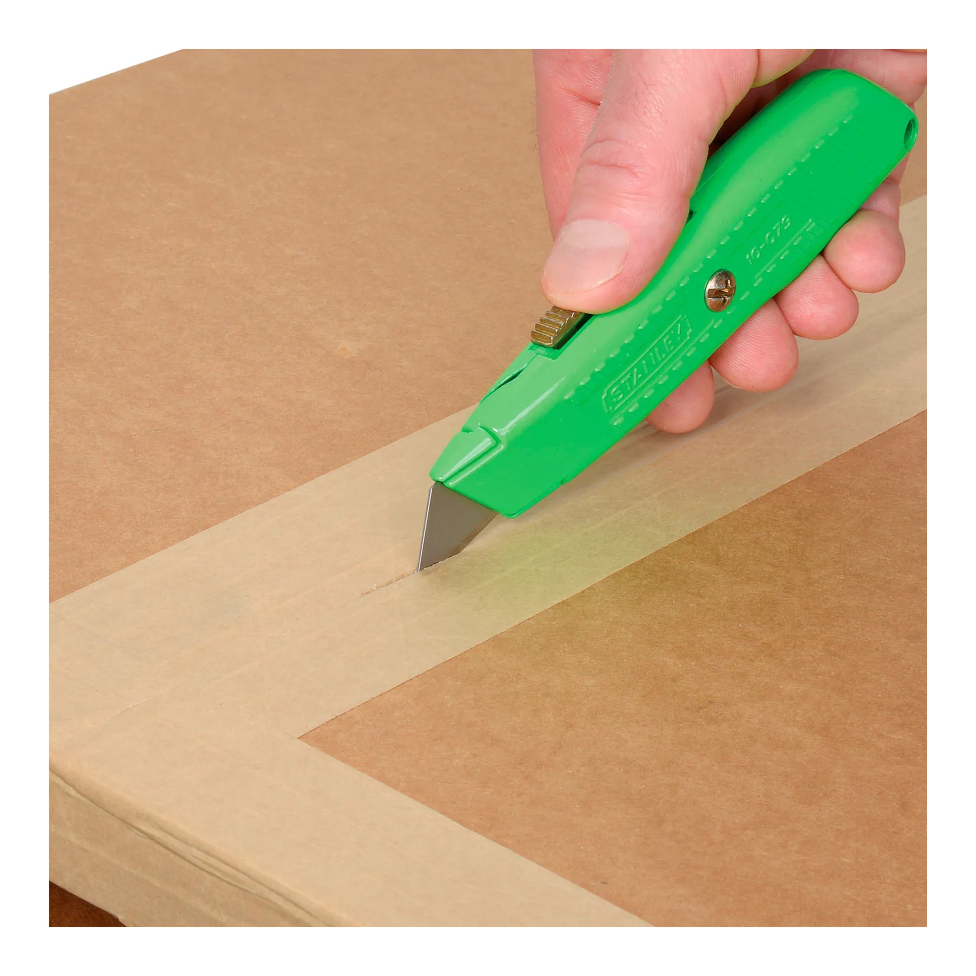 Green high-visibility retractable blade utility knife
