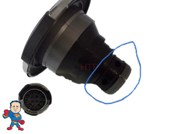 The first version of this jet has the threads at the very back of the jet and the threads measure about 2 7/8" Across.