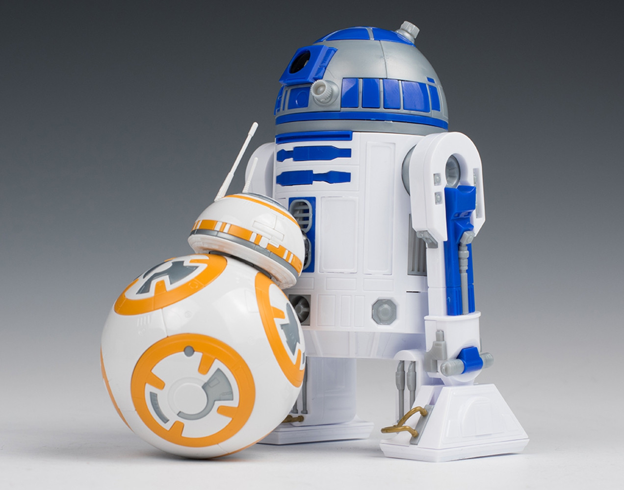 BB-8 & R2-D2 (Star Wars) - Hobbyholics