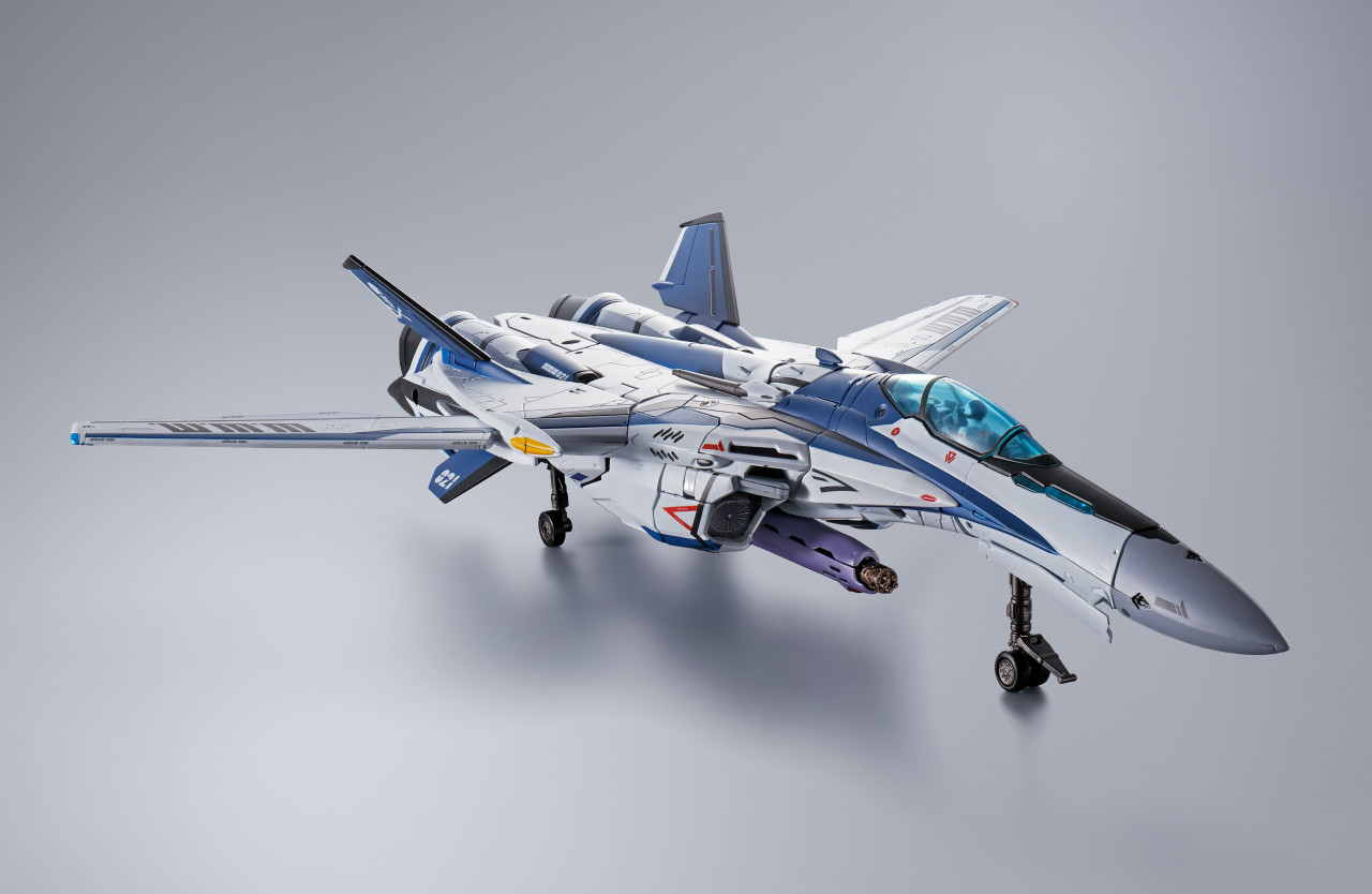 Figurine Rvf-25 Messiah Valkyrie – Luca Custom, Macross, Bandai
