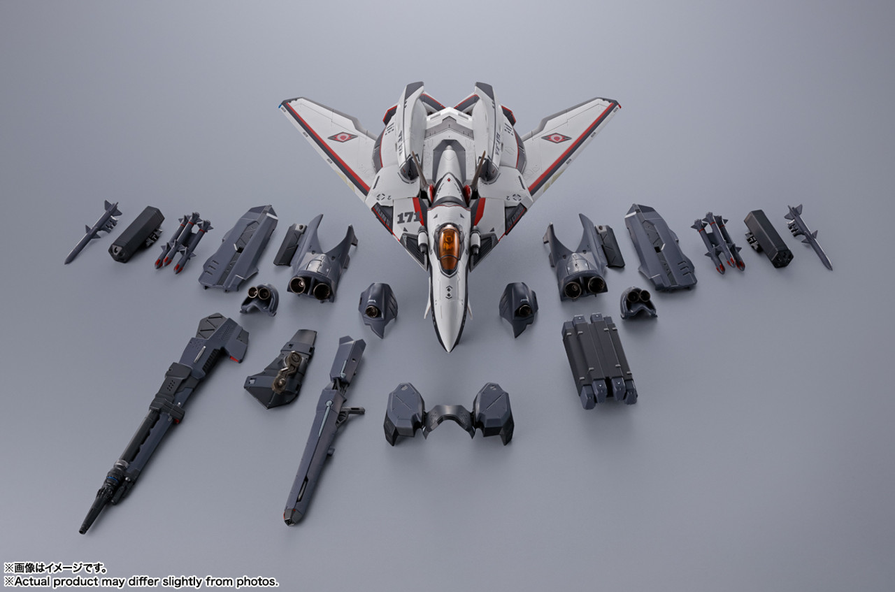 VF-171EX Armored Nightmare Plus EX {Alto Saotome Use