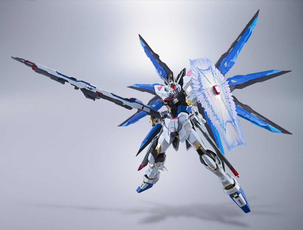 ロボット LBUILD STRIKE FREEDOM GUNDAM Revival Strike Freedom Gundam <Revival Ver.> Action Figure by Tamashii