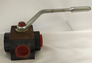 DMIC BV3D1500NA1111 1.5 in NPT 3-Way Diverter Ball Valve, 3000 PSI