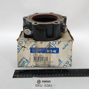 Eaton Fuller S-2151 Rear bearing cover assembly