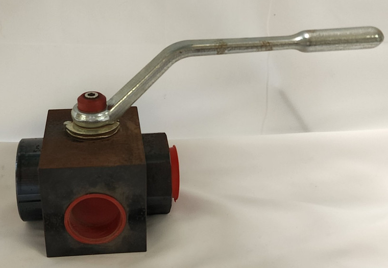 DMIC BV3D1500NA1111 1.5 in NPT 3-Way Diverter Ball Valve, 3000 PSI