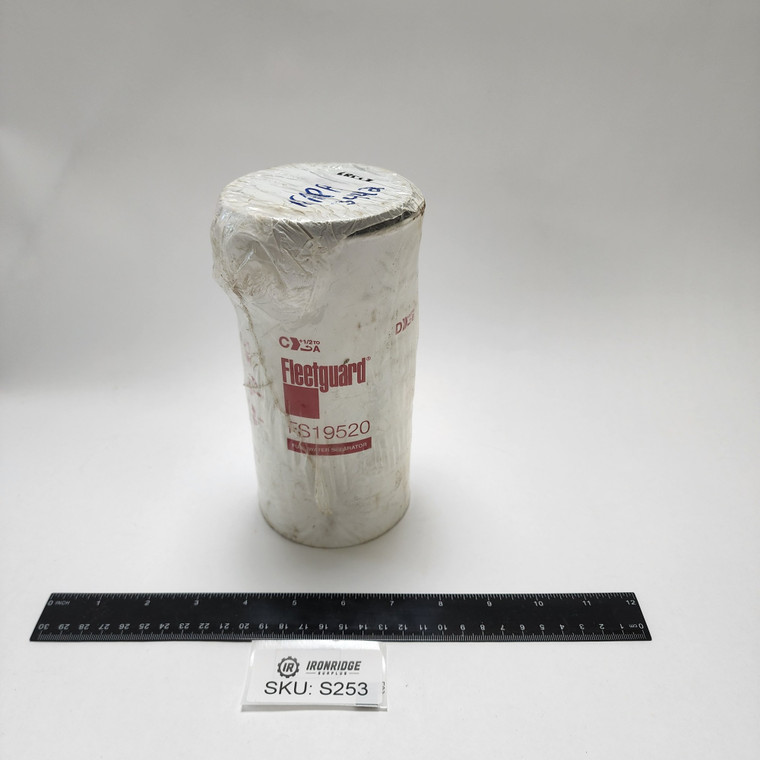 Fleetguard FS19520 Fuel/Water Separator Spin-On Filter