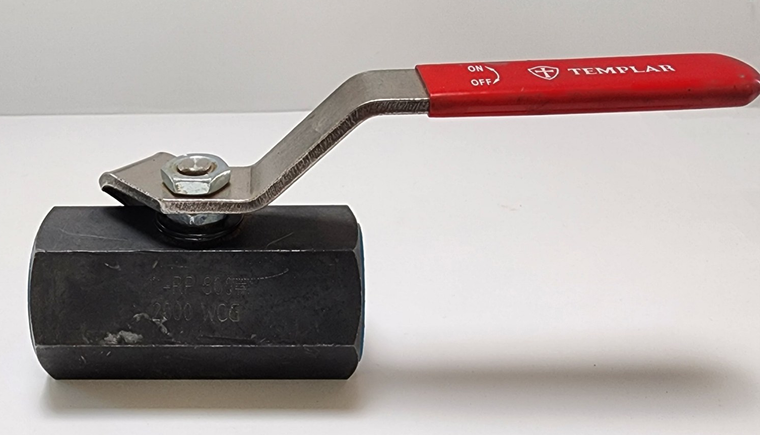 1" Threaded Ball Valve, A105, 800# Class, 2000 WOG