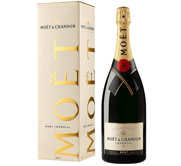 Moet & Chandon Brut NV In Gift Box (75cl)