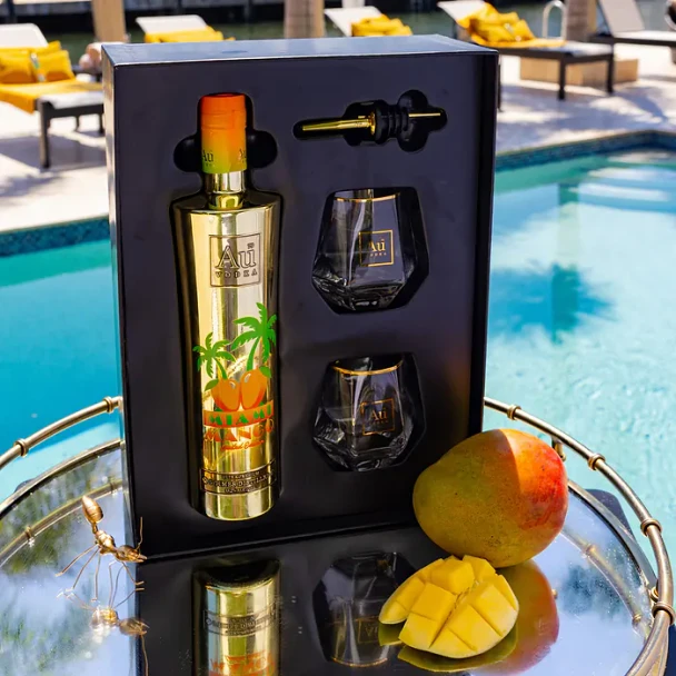 Au Vodka Miami Edition Gift Set (70cl)