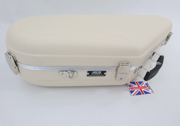 HISCOX ARTIST ALTO SAXOPHONE CASE LA WAS IVORY 1