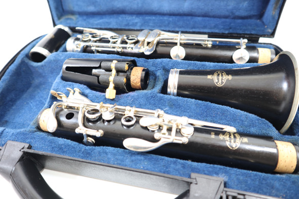 BUFFET E11 CLARINET - REFURBISHED 