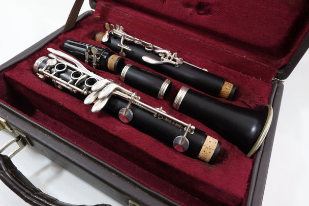 BUFFET E13 CLARINET - REFURBISHED (K114862) 5