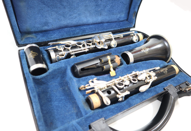 BUFFET E11 CLARINET - REFURBISHED 1