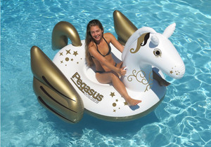 Giant Pegasus ride-on