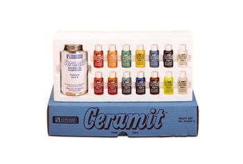 This product doesn't include the kit. Kit or ceramit catalyst need to be purchased separately. 