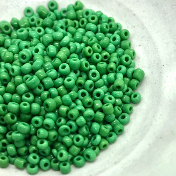 Seed Beads | Medium 3mm | Opaque | Grass Green | Sold by 50g | GB152