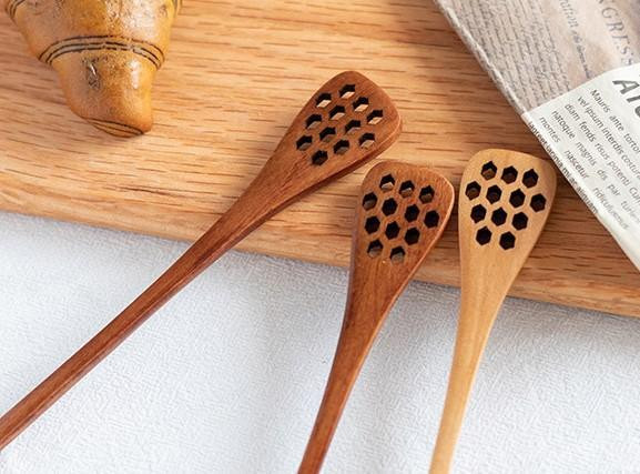 Wooden Honey Dipper | Dark Lacquered | 19cm Length | 24701