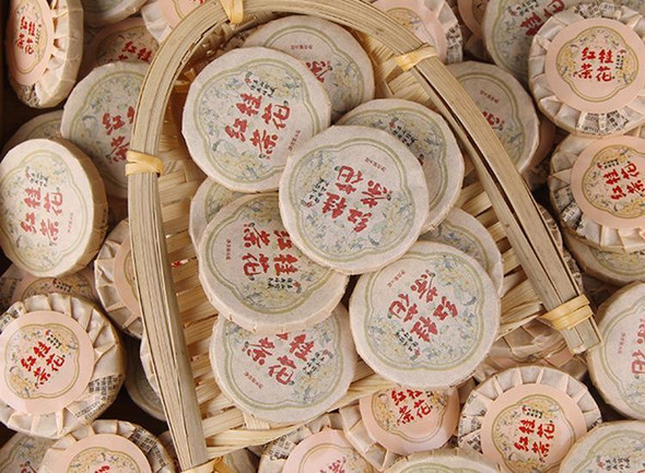 Osmanthus FengQing Black Tea Mini Cake| Sold by Each | LT138