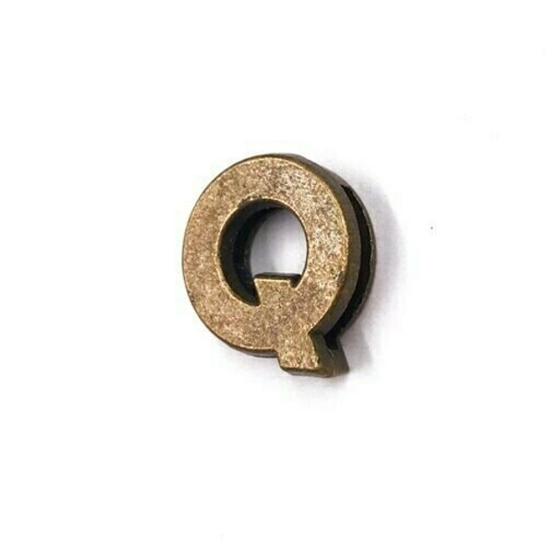 Base Metal Letter Beads | Q | Sold by Each | XZ240-Q