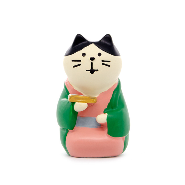 Ceremony Cat Figurine | H20201065