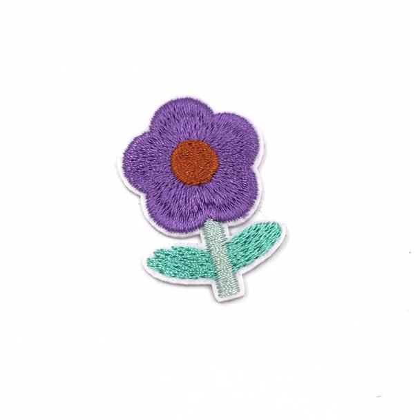 Iron-on Embroidery Patch | Purple Daisy | H22091