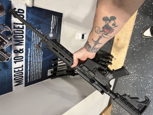 Police Trade-In Bushmaster AR-15 Patrol Carbine - XM15-E2S 5.56NATO