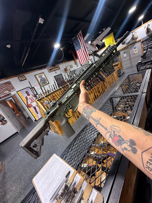 USED Colt 6920 5.56 AR-15 OD Green Midwest Rail
