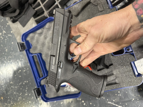 USED Smith & Wesson M&P 9 Semi Auto Pistol