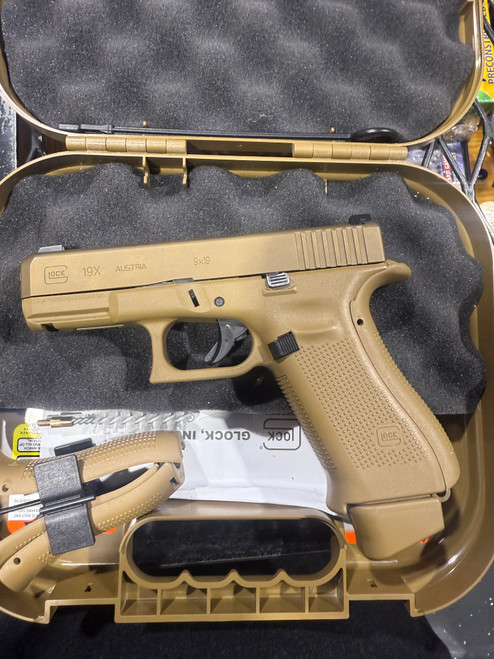 USED Glock 19x FDE Semi Auto Pistol