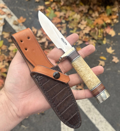 Exceptional Randall RMK Model 26 Vibrant Musk Ox Handle Gutcher Sheath