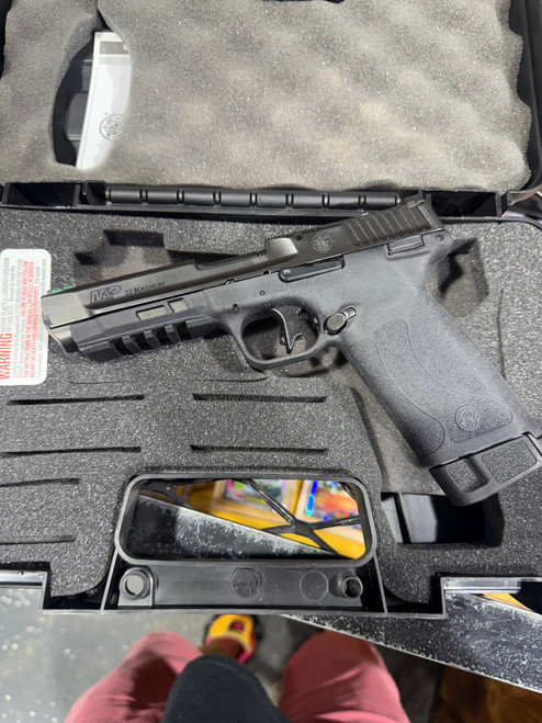 USED Smith & Wesson M&P 22WMR Magnum Semi Auto Pistol