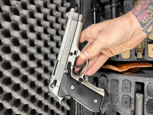 USED Stainless Beretta 92FS 9mm Inox Semi Auto Pistol