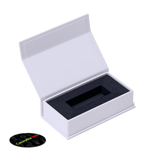 4x White Magnetic USB Presentation Gift Boxes, Flash Drives, Photography