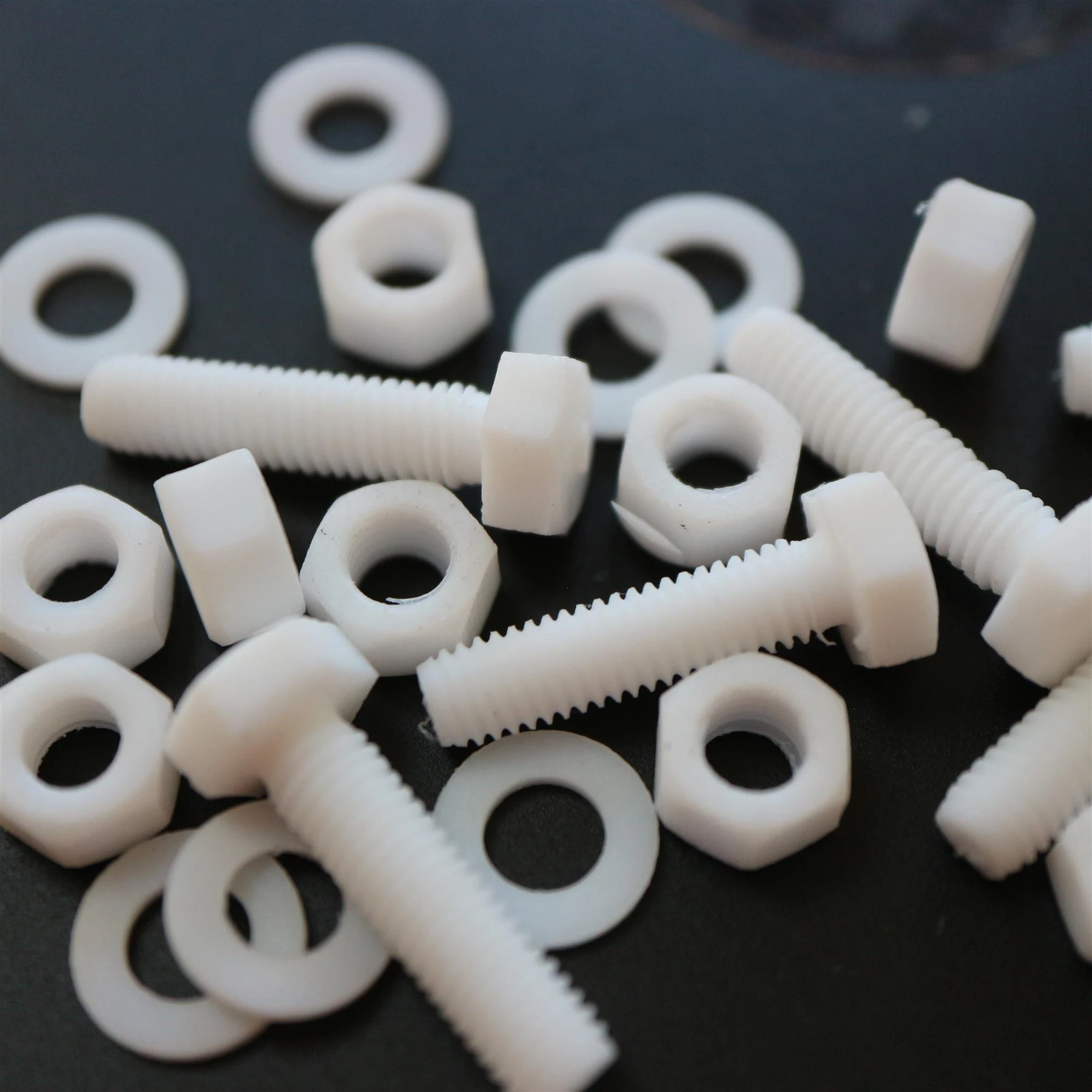 10x Natural PTFE Hex Head Plastic Screws & Bolts M5 x 20 mm, Nuts & Washers