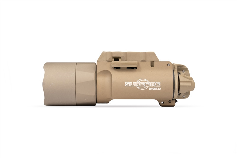 【美品】SUREFIRE X300U-A タンカラー 実物中古品 Surefire X300U-A Ultra Weapon Light | Tan | Freedom Trading