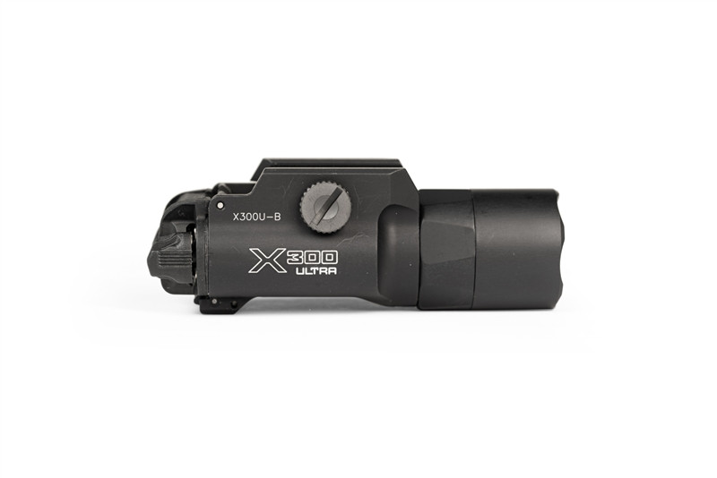 SUREFIRE X300U-B ULTRA WEAPON LIGHT - BLACK - THUMBSCREW CLAMP