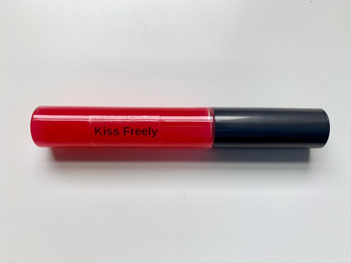 Kiss Freely Lip Gloss with Wand - Candy Pink