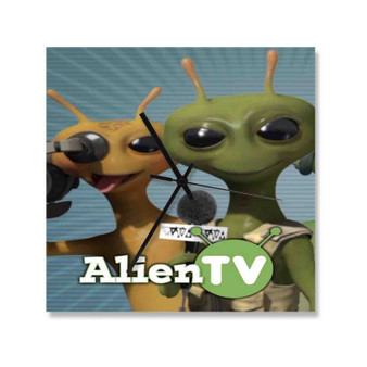 Alien TV Square Silent Scaleless Wooden Wall Clock