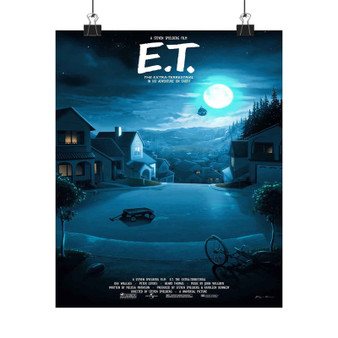 ET The Extra Terrestrial Art Print Satin Silky Poster for Home Decor