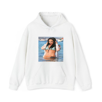 Tulisa Unisex Heavy Blend Hooded Sweatshirt Hoodie