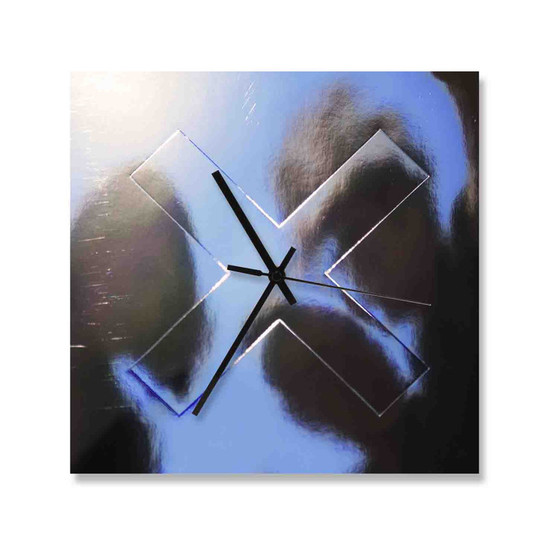 The XX I See You Square Silent Scaleless Wooden Wall Clock Black Pointers