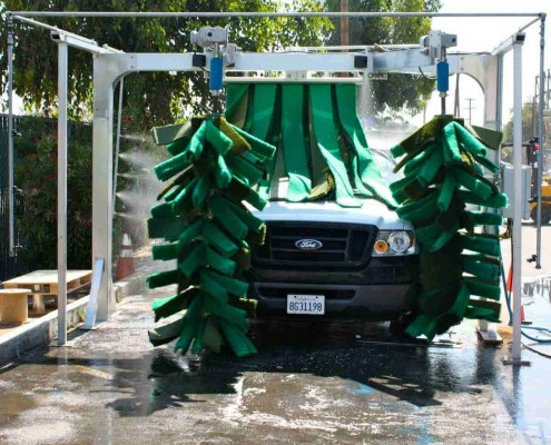 Mini express car wash systems