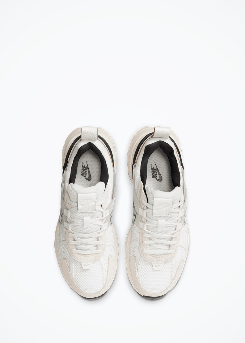 Nike V2K Run - Summit White/Chrome-White-Lt Orewood Brn Nike V2K Run - Summit White/Chrome-White-Lt Orewood Brn