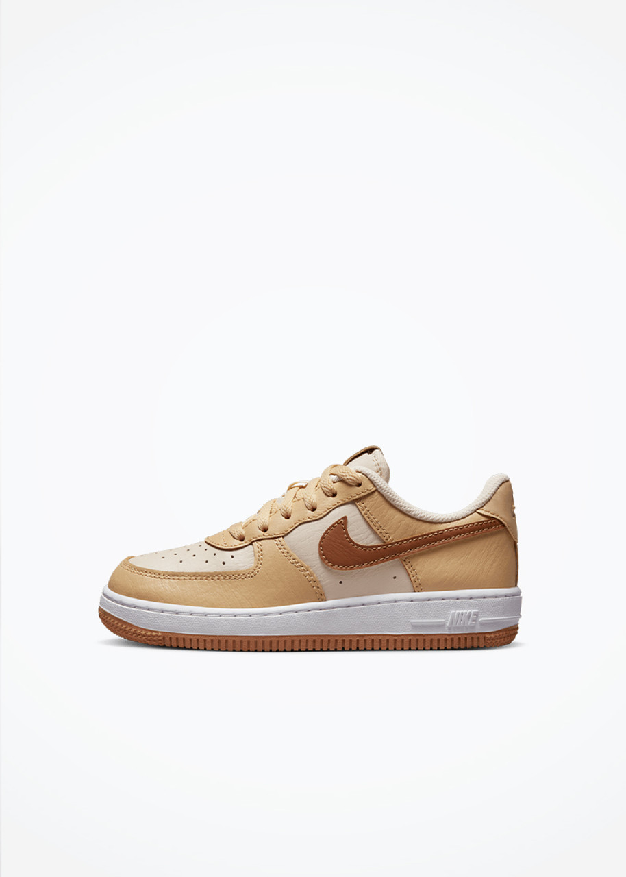 Nike Air Force 1 LV8 (GS) in White - Size 6.5