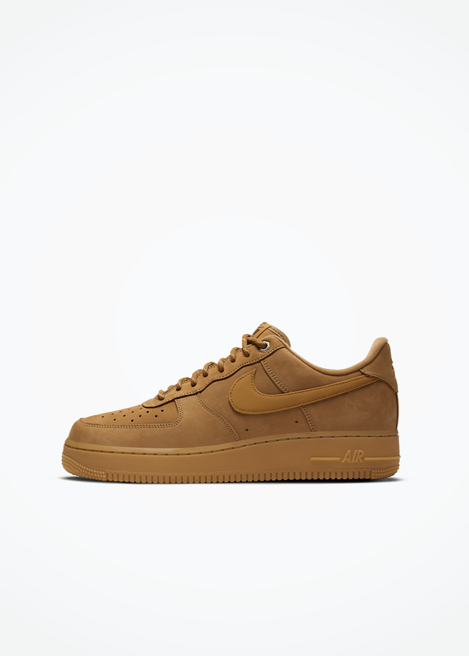 Nike mens Air Force 1 Mid '07 Shoes, Flax/Wheat-gum
