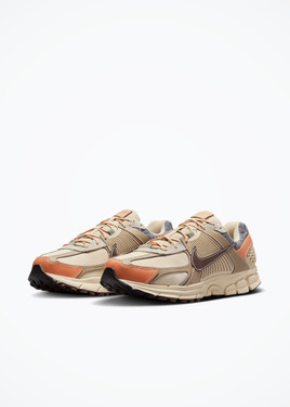 Nike Zoom Vomero 5 - FZ5051-121 - Sandrift/Earth-Muslin-Khaki