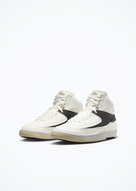 Air Jordan 2 Retro Womens - DX4400-100 - Sail/Coconut Milk/Black Air Jordan 2 Retro Womens - DX4400-100 - Sail/Coconut Milk/Black