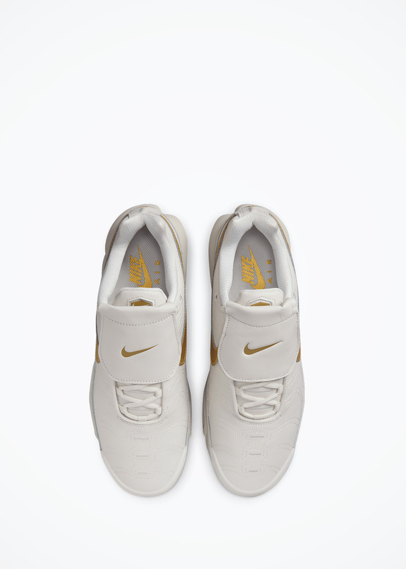 Nike Air Max Plus - HV2541-001 - Phantom/Metallic Gold